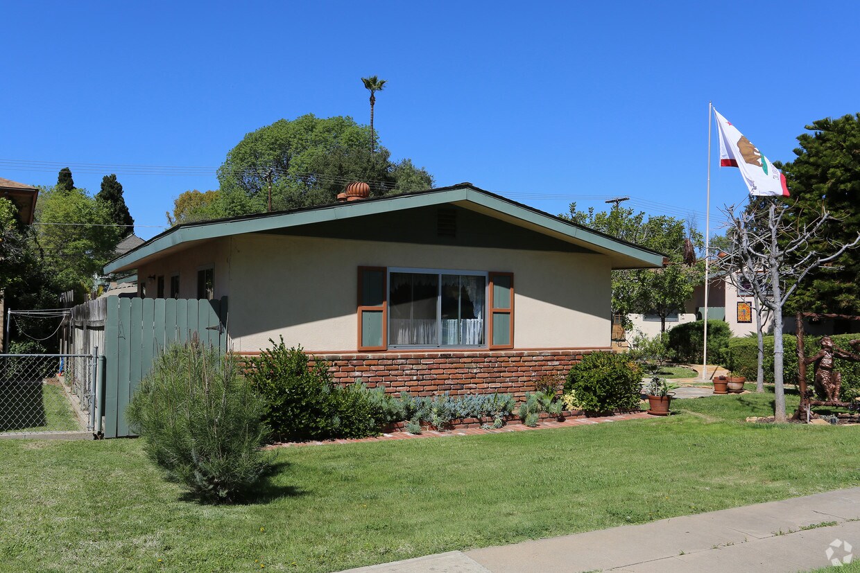 Foto del edificio - 6th Avenue Apartments