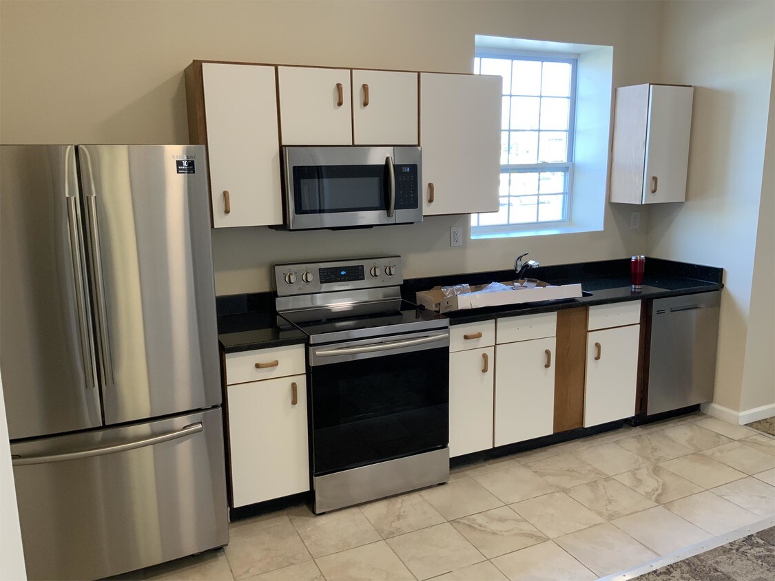 1949 S 5th St Unit 304, Allentown, PA 18103 Apartment for Rent in