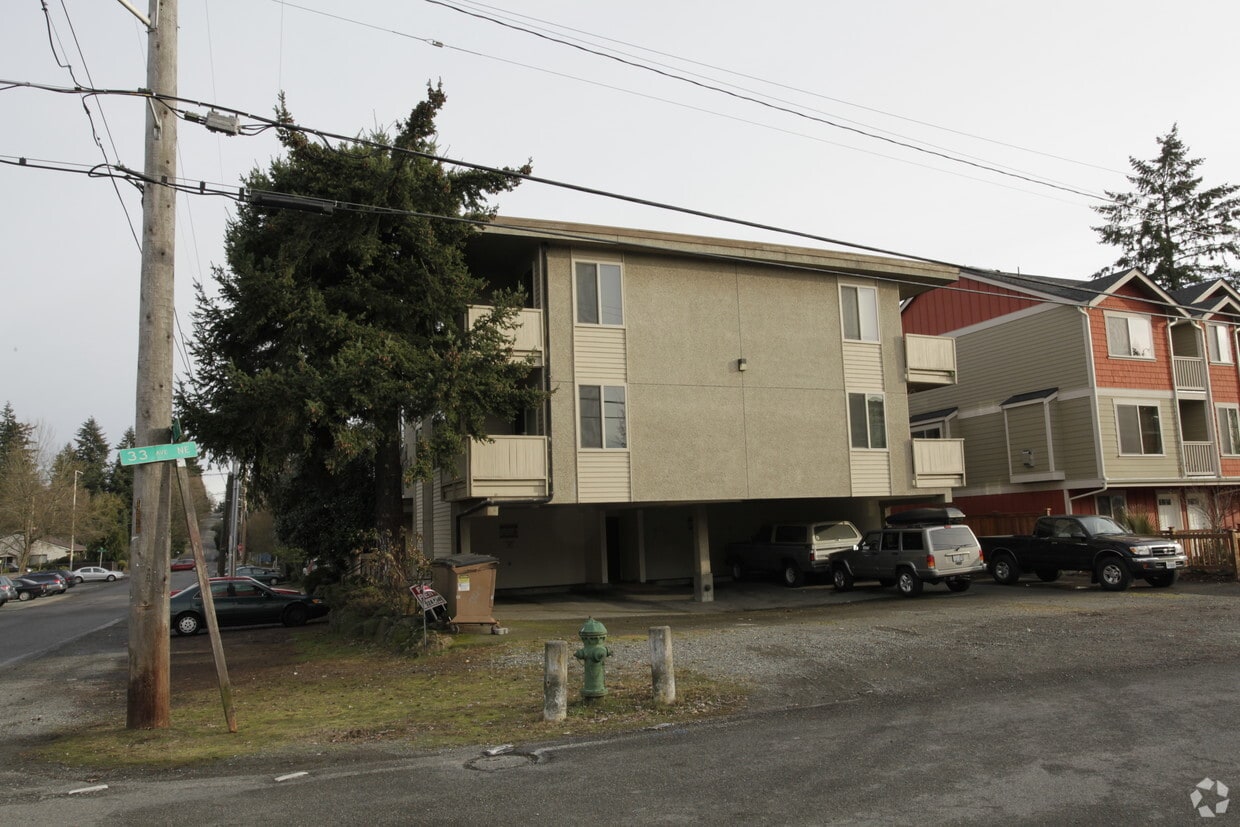 Birchwood West Apartments Apartments in Seattle, WA