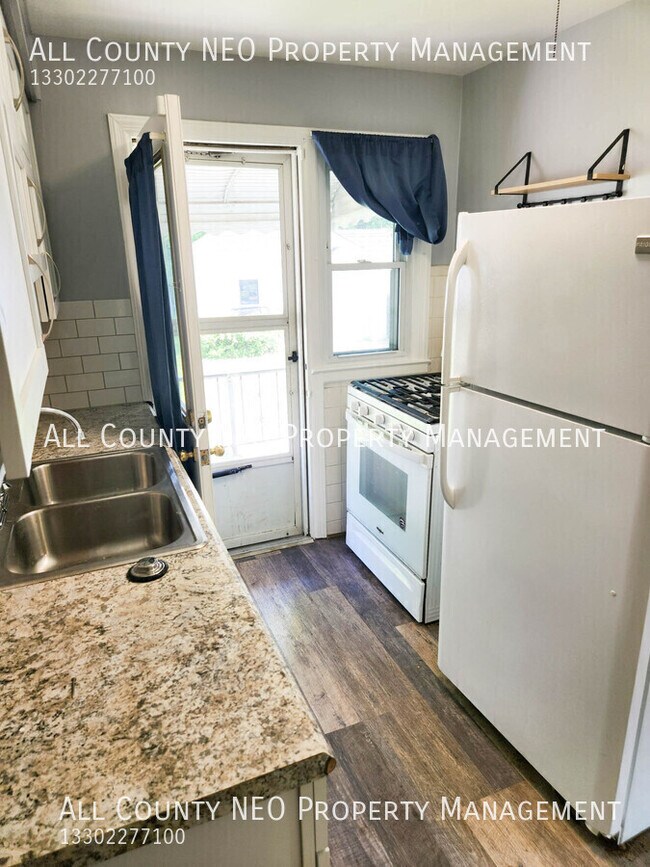 Foto del edificio - 21791 S Lake Shore