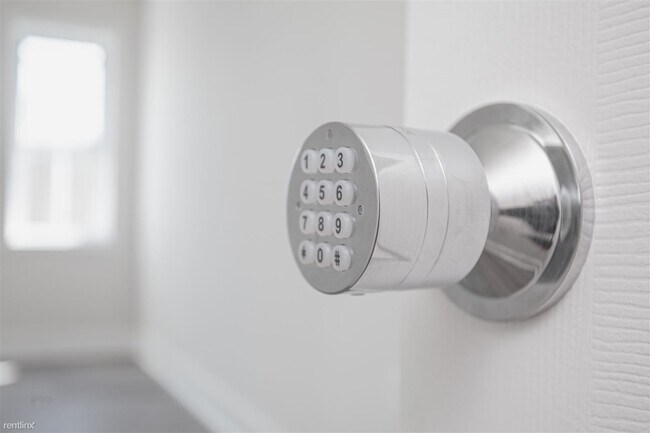 Building Photo - Studio, 1 bath House - Philly Room Rentals