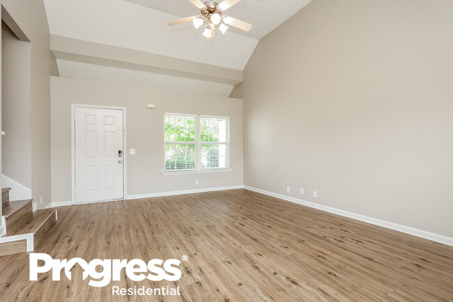 Building Photo - 1227 Shannon Ln