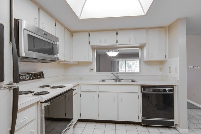 Foto del edificio - 3055 Casa Del Sol Cir