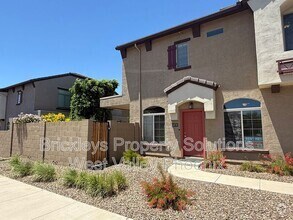 Building Photo - 2725 E Mine Creek Rd