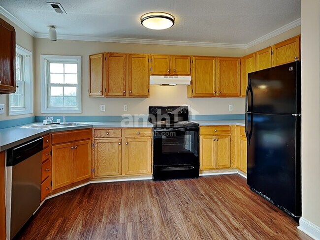 Building Photo - 4880 Manteo Ln
