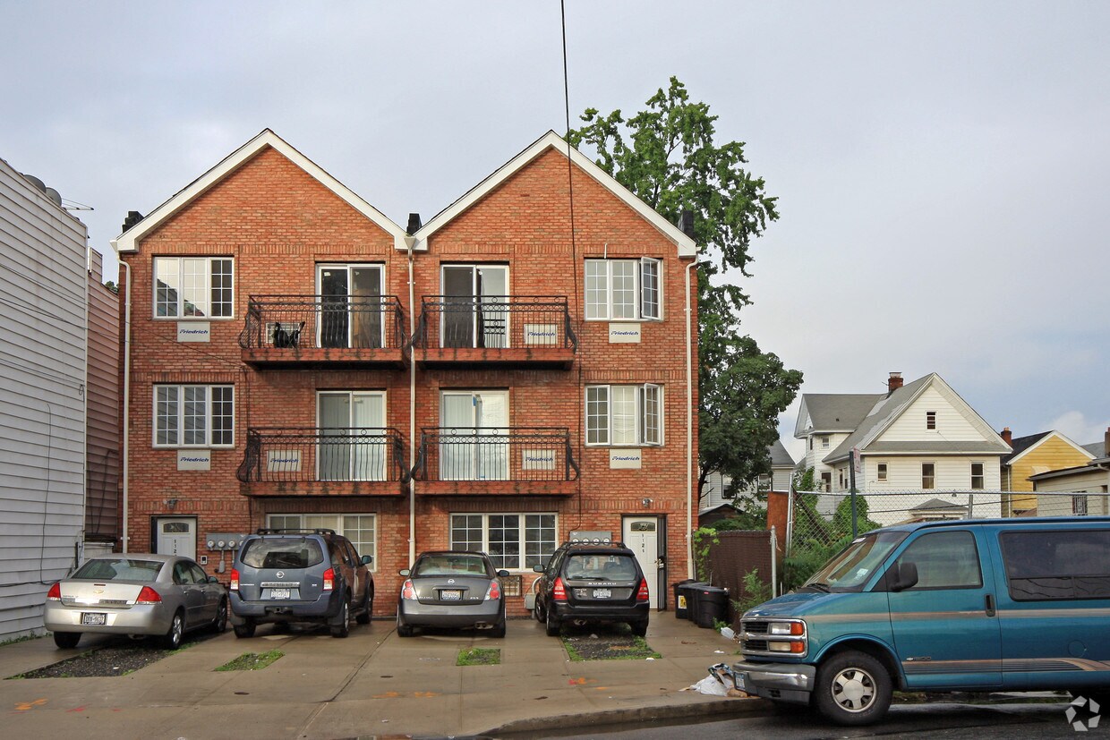 Primary Photo - 91-26 175th St