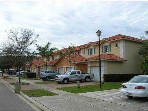 Foto del edificio - 6482 Catalina Ln