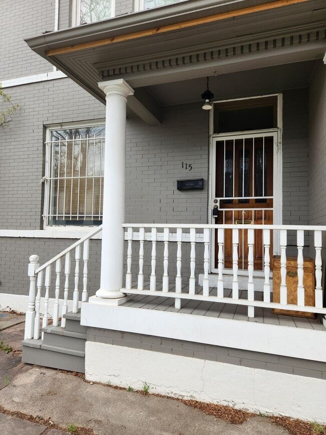 2 bedroom with 1 bath - 2 bedroom with 1 bath House