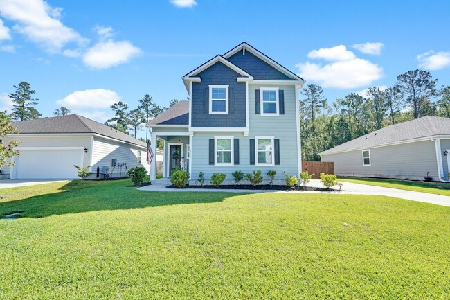 Building Photo - **Experience Modern Comfort and Elegance i...