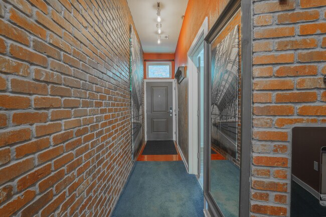 Foto del edificio - 7240 W Custer Ave