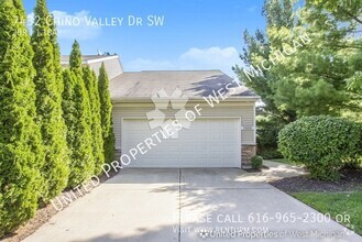 Building Photo - 7432 Chino Valley Dr SW