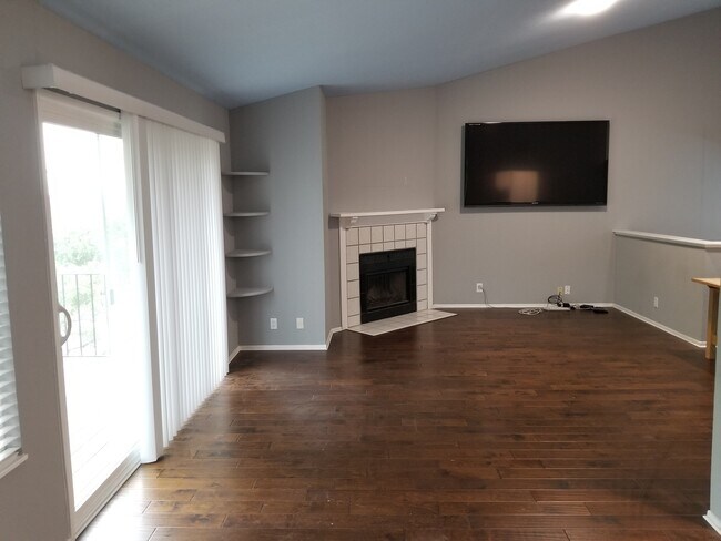Foto del edificio - 3 Bed 2 Bath In Martinez (Sunrise Ridge)