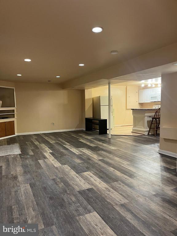 Foto principal - 628 Symphony Woods Dr