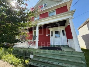 Building Photo - 1537 Ruth Ave