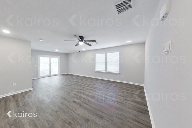 Building Photo - 156 Cottage Grove Rd.