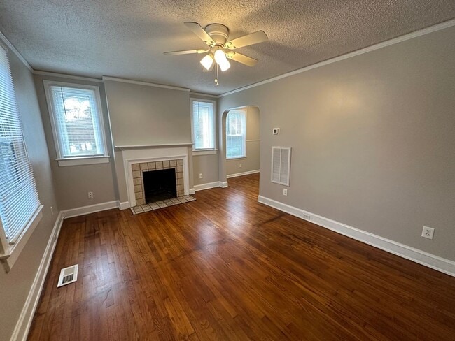 Building Photo - Burlington