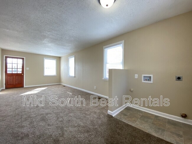 Foto del edificio - 850 Whitney Ave