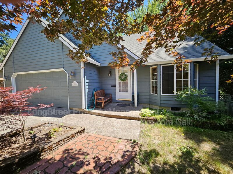 Photo - 5806 SE Pine St