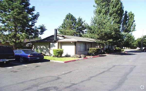 Building Photo - Glenview Woods Apartments