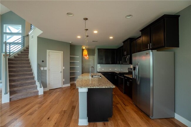 Building Photo - 2312 Montague St