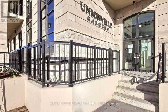 Building Photo - 268 Buchanan Dr