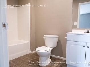 Building Photo - 3 bedroom in Bakersfield CA 93305