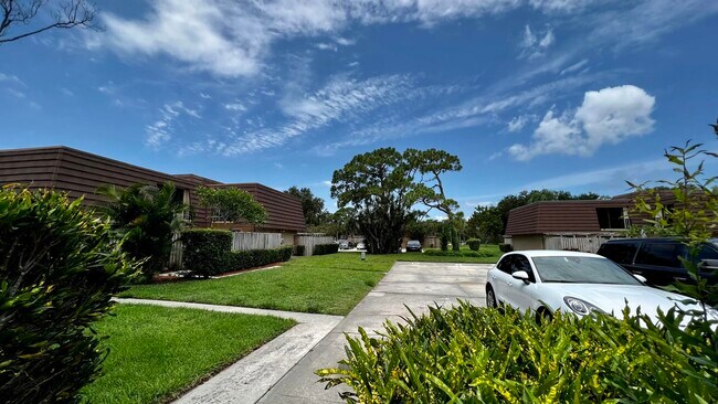 Foto del edificio - 220 2nd Ln