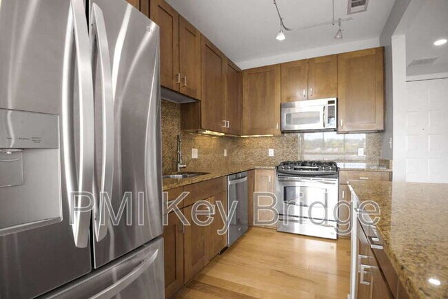 Foto del edificio - 2200 N Westmoreland St
