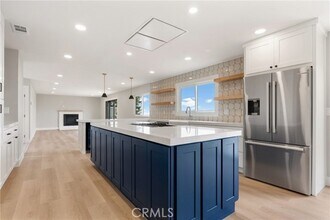 Building Photo - 3019 Cresta Way