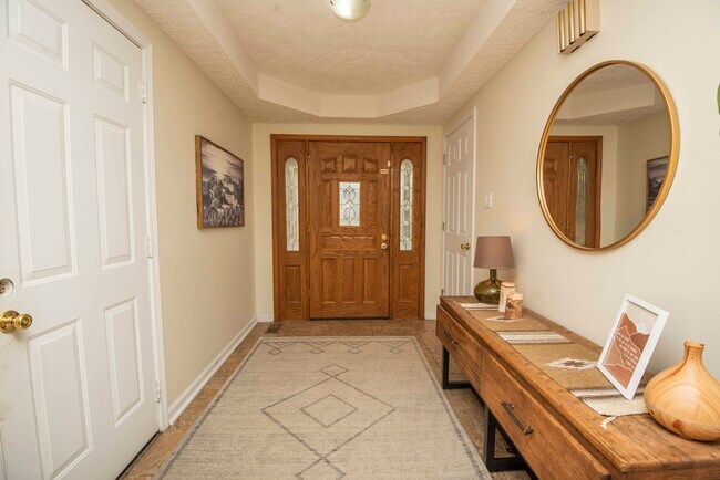 Building Photo - 714 Mize Farm Ct