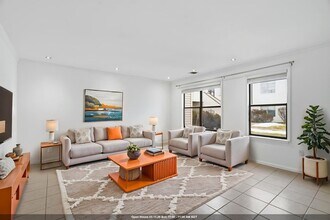 Building Photo - 41 Coriander Way