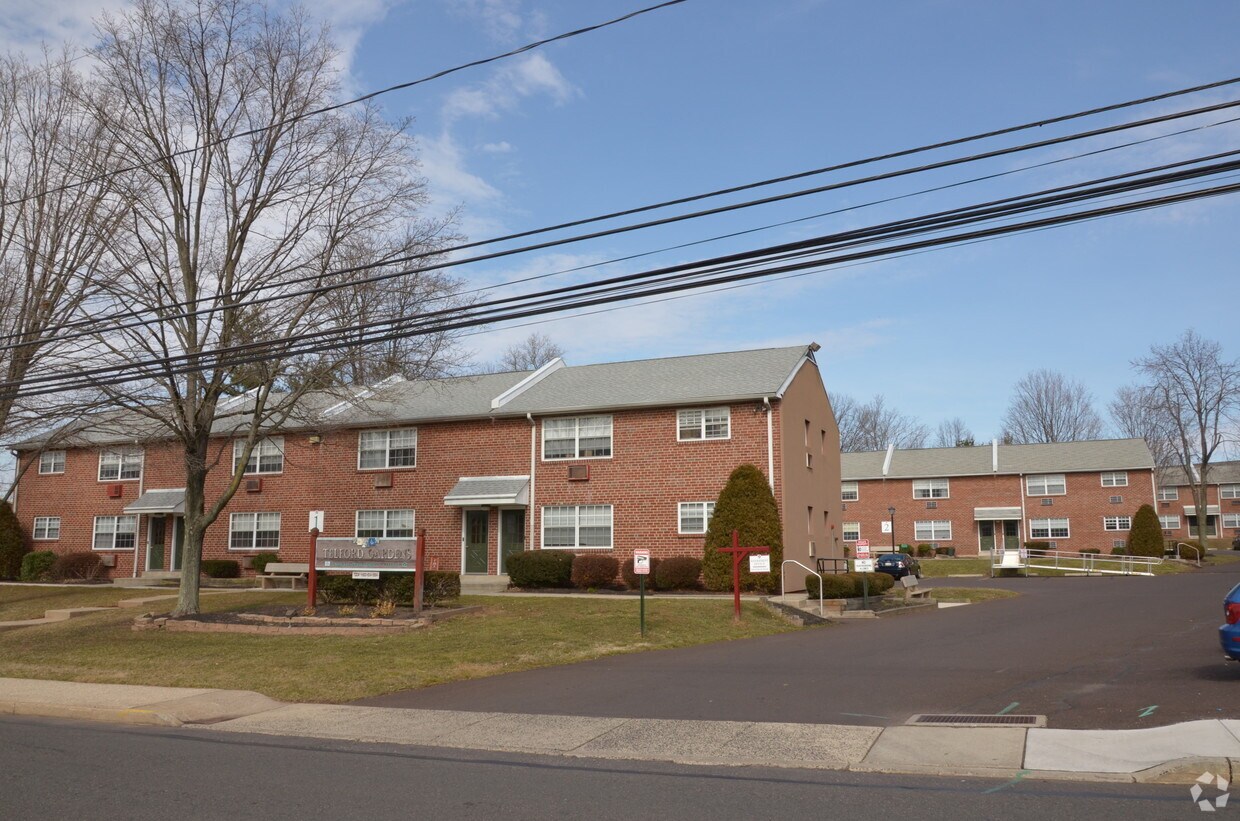 Foto del edificio - Telford Garden Apartments