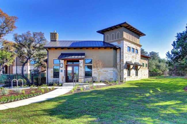 Building Photo - 5501 S MoPac Expy