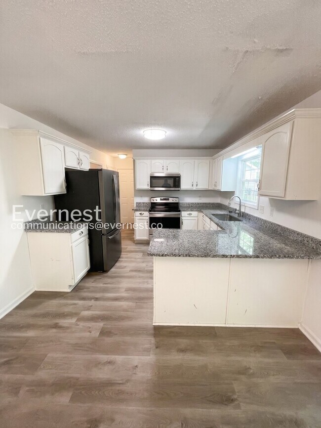 Foto del edificio - 2503 Elkmont Dr