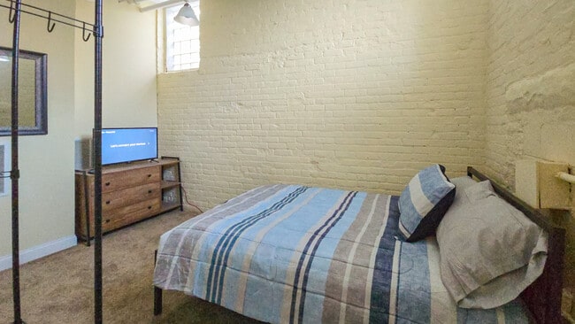 Fotografía del edificio - 11433 Ashbury Ave