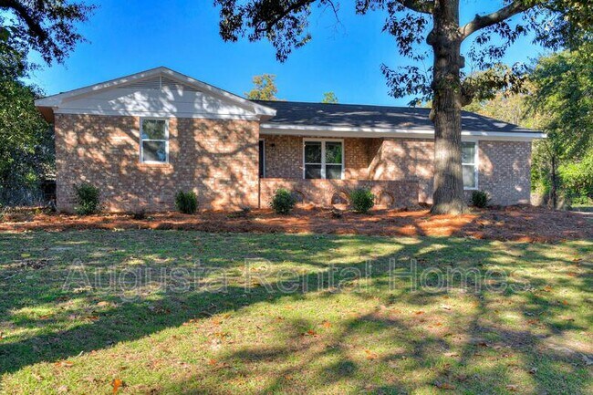 Foto del edificio - 121 Sunnywood Dr