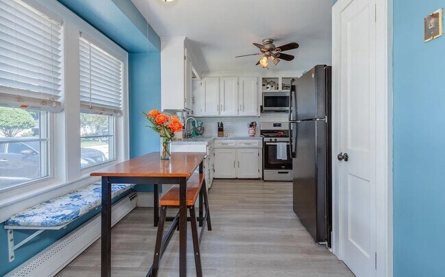 Foto del edificio - 52 Dickey St