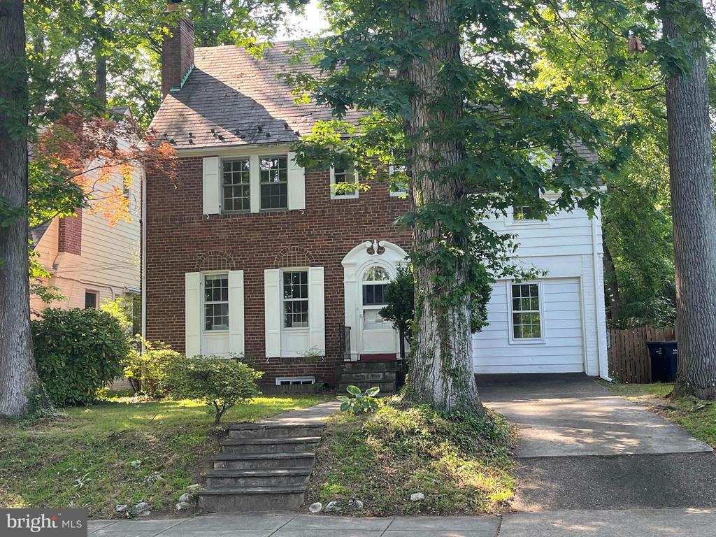 Foto principal - 6372 31st Pl NW