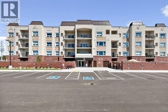 Building Photo - 7887 Edgar St