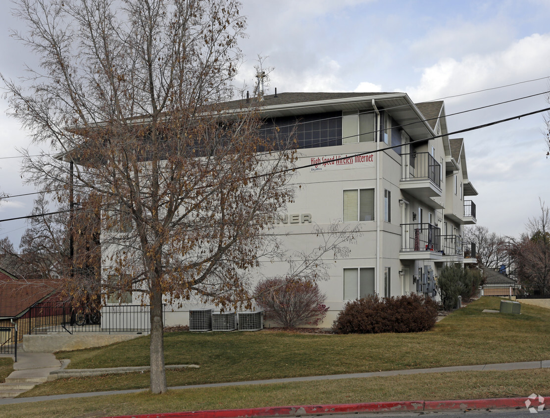 Foto del edificio - Kampus Korner