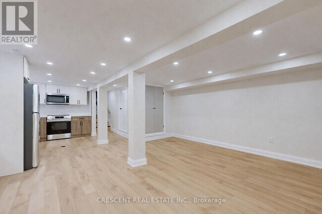 Building Photo - 59 Elkwood Ct