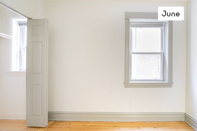 Foto del edificio - ROOM ONLY in 2-bed/1.0-bath Home