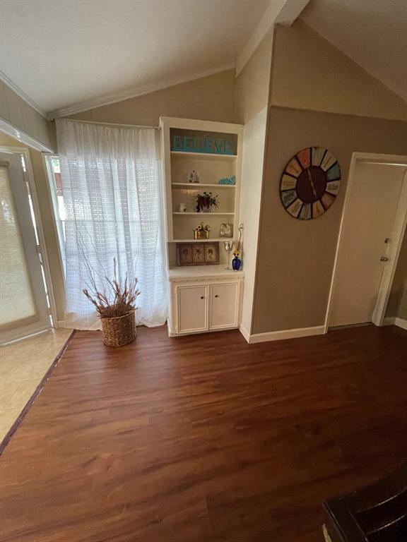 Foto del edificio - 3748 Pin Oak Dr