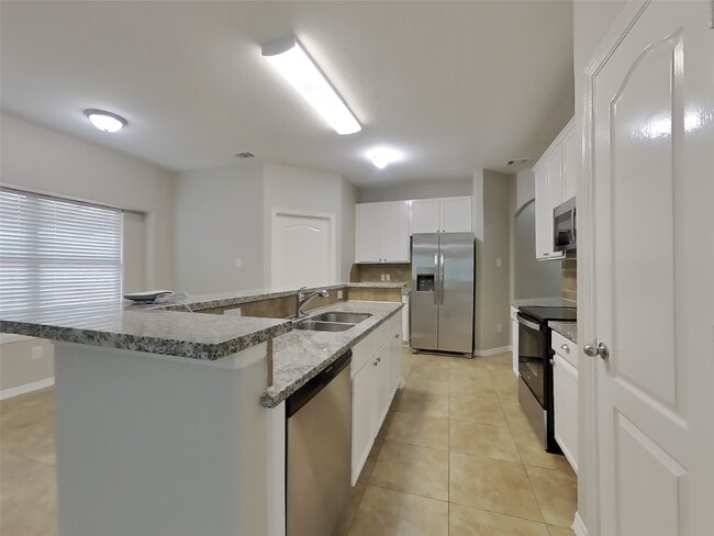 Foto del edificio - 8026 N Tarrytown Crossing Dr