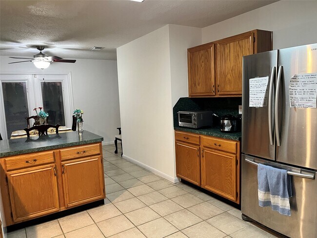 Foto del edificio - 28723 Sedgefield St