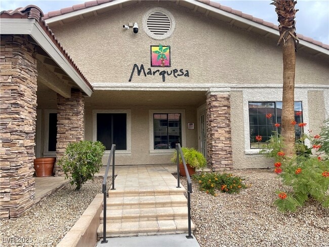 Foto del edificio - 7200 W Pirates Cove Rd