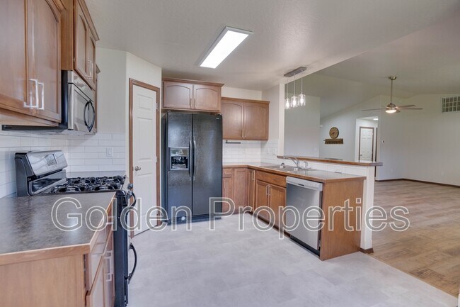 Foto del edificio - 2545 W Blueberry Cir