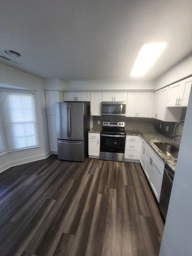 Foto del edificio - CAMPUS EAST