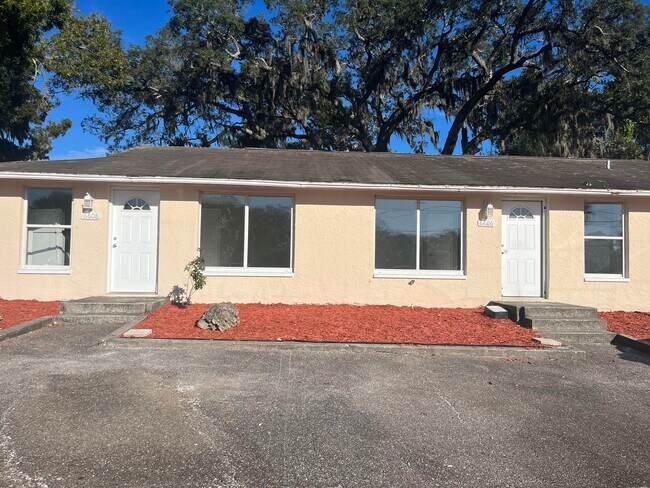 Building Photo - 6606 Chalice St