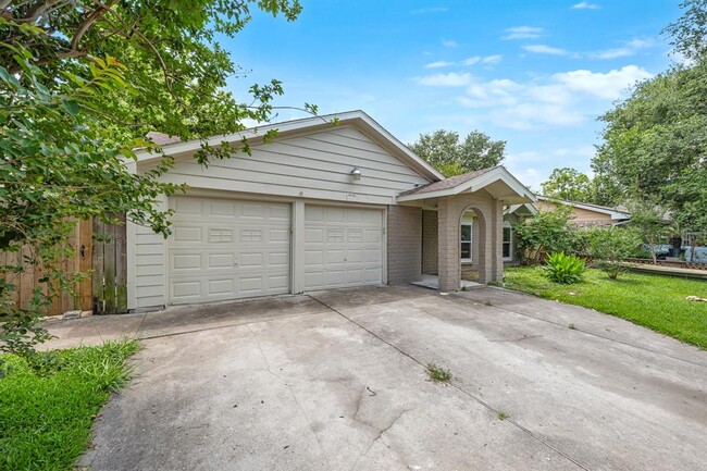 Foto del edificio - 11307 Langdon Ln